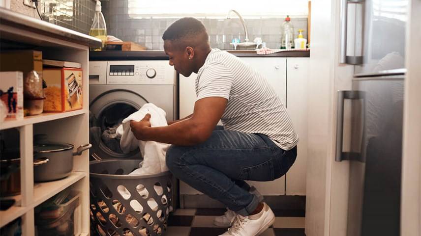 How to remove stains after washing clothes